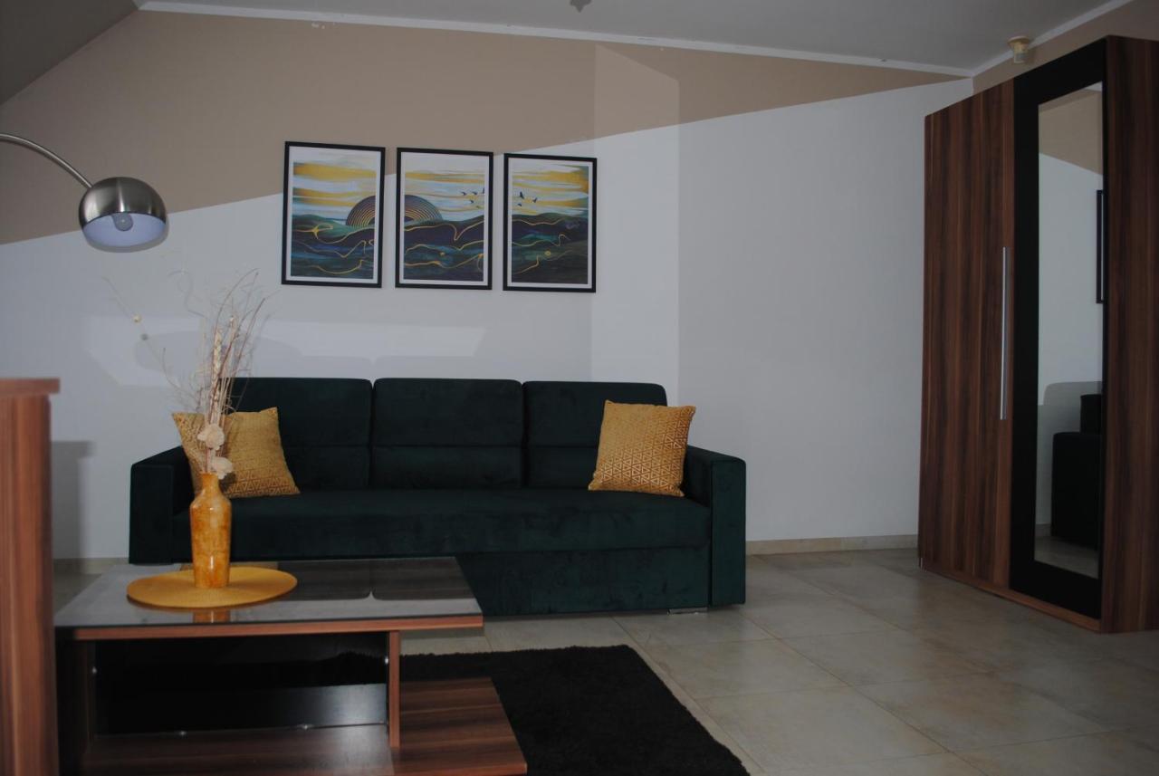 Dog Friendly Dom, Apartamenty Wichrowe Wzgorza Z Basenem Brenna Ustron Exterior photo