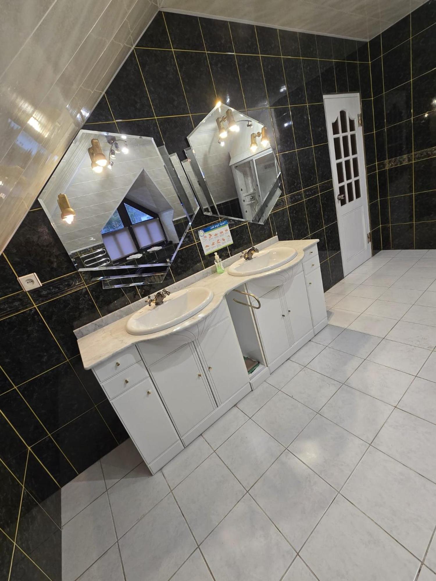 Dog Friendly Dom, Apartamenty Wichrowe Wzgorza Z Basenem Brenna Ustron Exterior photo